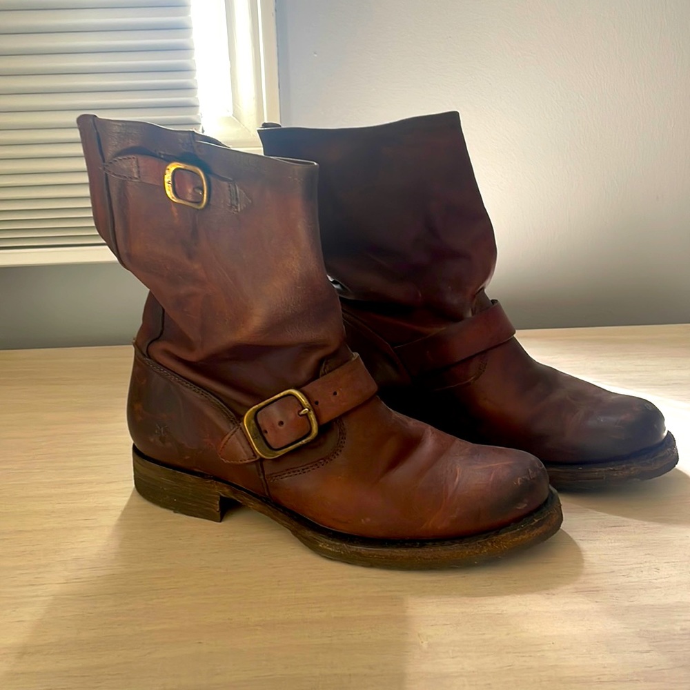 Frye Veronica Short Boots